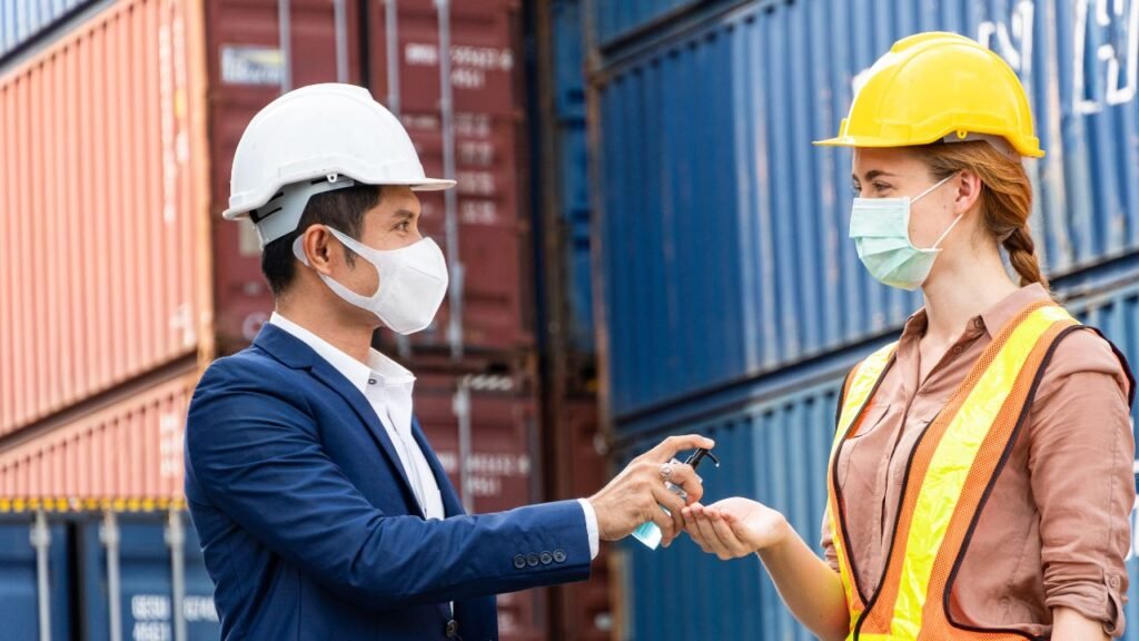 Advantages of Cooperating with China Freight Forwarders